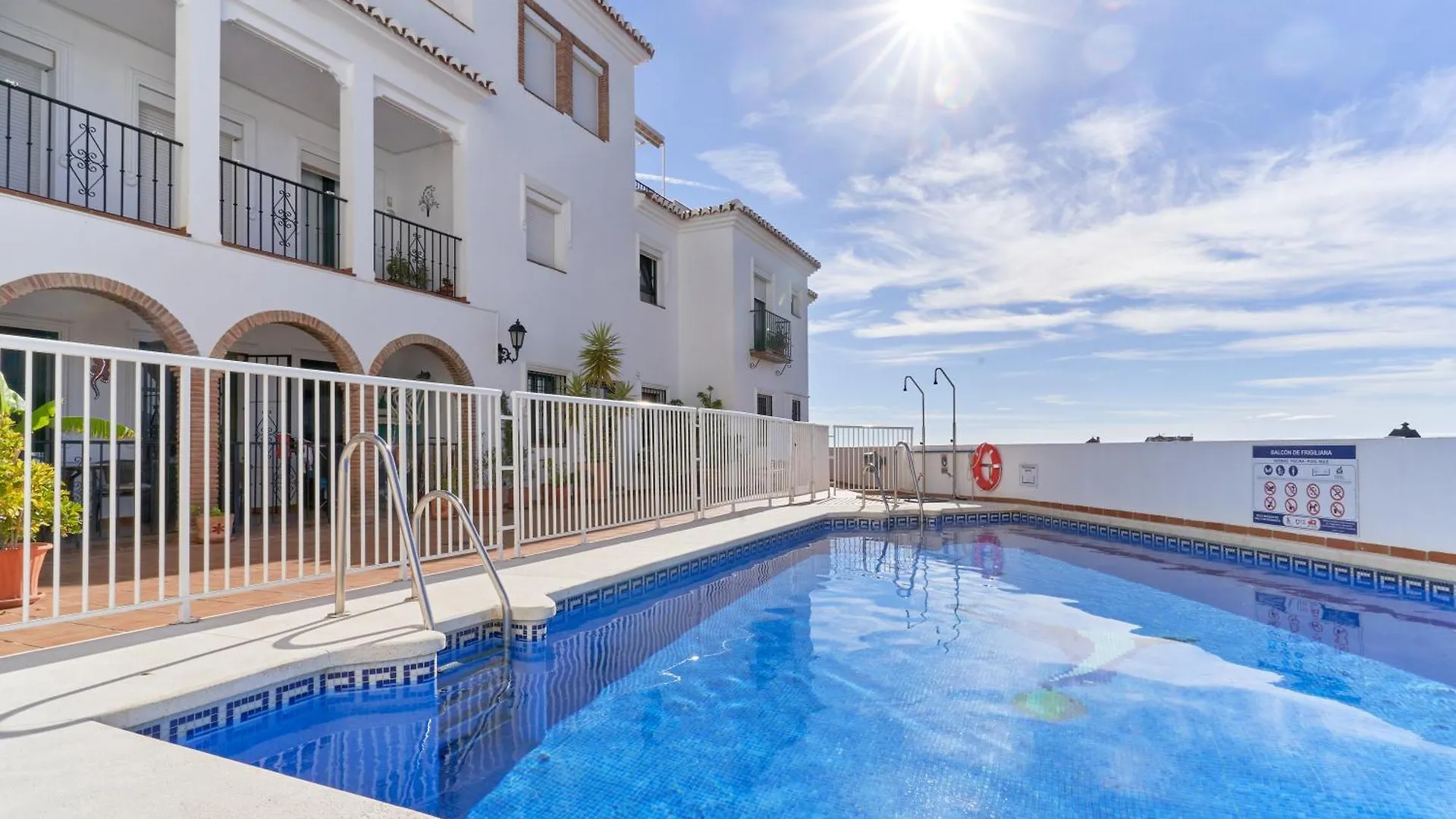 Apartment In Balcon De Frigiliana España